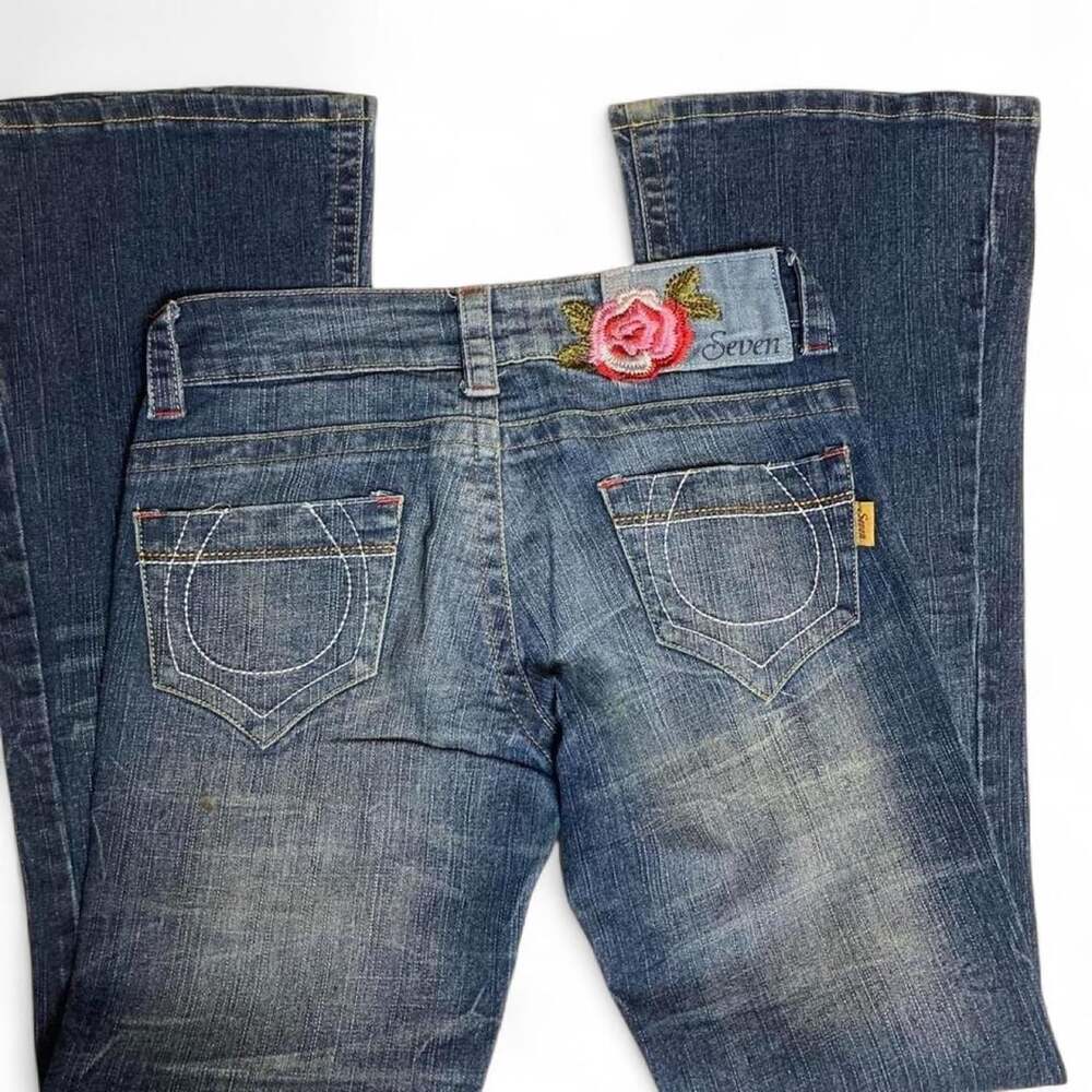 Seven7 Vintage Y2K Low Rise Bootcut Jeans Embroidered Rose Size 7/8